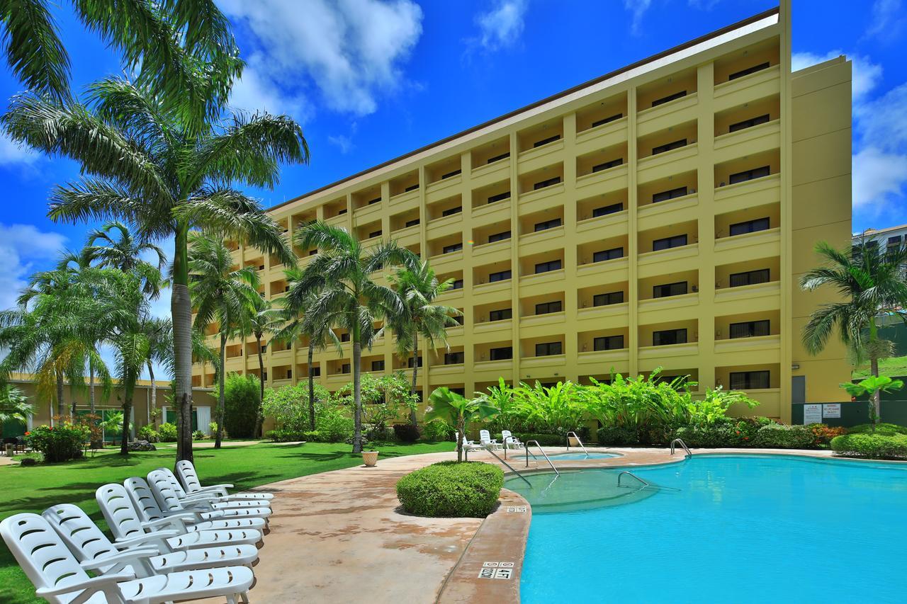 טומון Guam Plaza Resort מראה חיצוני תמונה